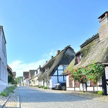 In With Swimming Pool *